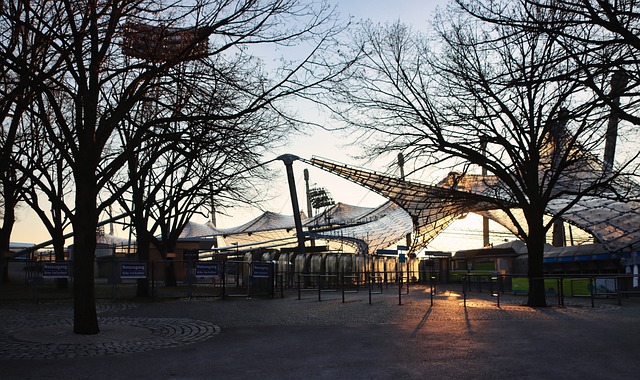 湖人赢球还不满足，最大毒瘤已被揪出，糟糕能力险被灰熊20分逆转.